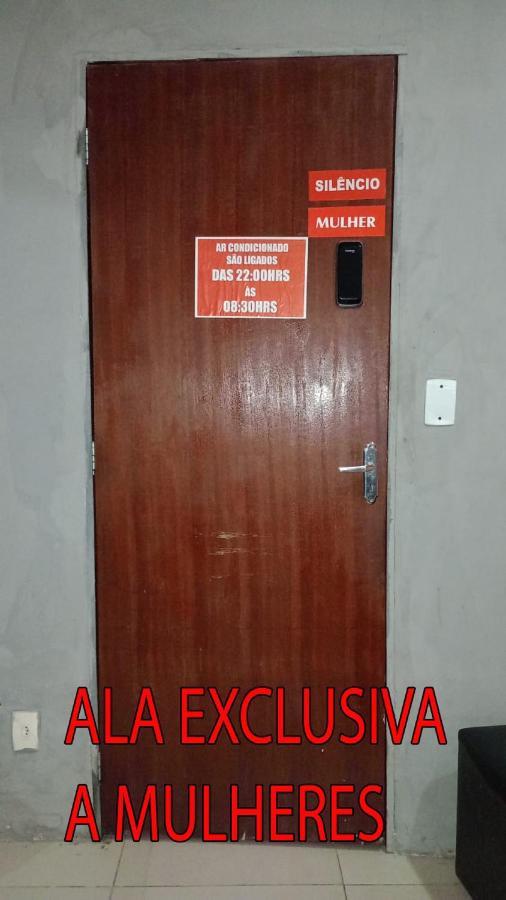 "Le Chat Qui Peche" Hostel A 150 Metros Da Praia De Pajucara Maceió Exterior foto